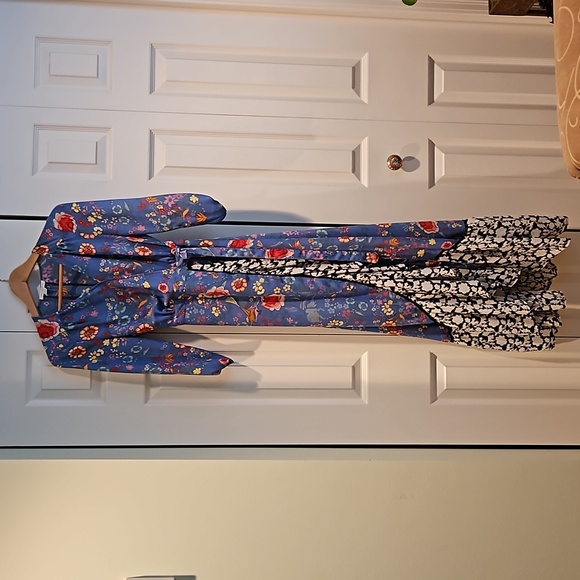 Maxi wrap around dress size xs - Picture 1 of 7